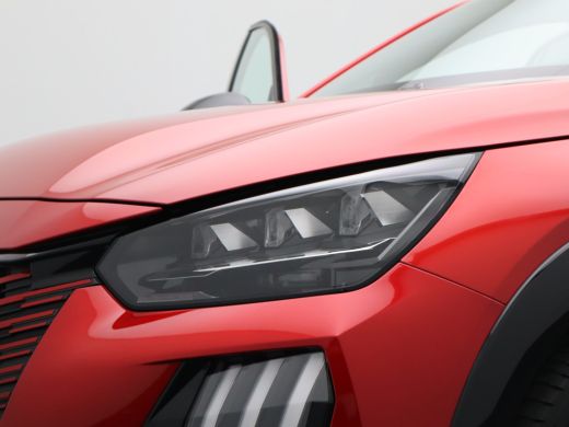 Peugeot 208 Hybrid 100 e-DCS6 GT | Achterbank in delen neerklapbaar | Achterruitverwarming | Achteruitrijcamera ActivLease financial lease