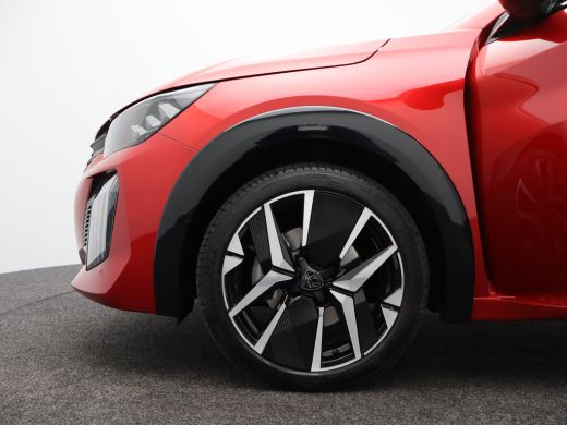 Peugeot 208 Hybrid 100 e-DCS6 GT | Achterbank in delen neerklapbaar | Achterruitverwarming | Achteruitrijcamera ActivLease financial lease
