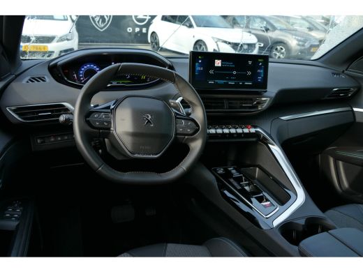 Peugeot 3008 1.6 plug-in Hybrid 180 Allure Camera | 19" Lichtmetaal | Digitaal Dashboard | Carplay | Parkeerse... ActivLease financial lease