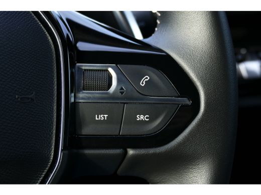 Peugeot 3008 1.6 plug-in Hybrid 180 Allure Camera | 19" Lichtmetaal | Digitaal Dashboard | Carplay | Parkeerse... ActivLease financial lease