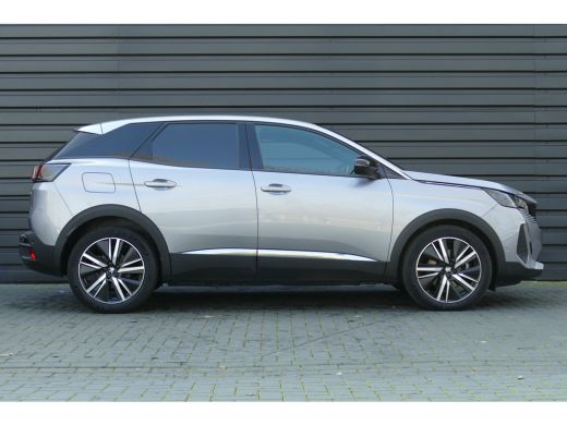 Peugeot 3008 1.6 plug-in Hybrid 180 Allure Camera | 19" Lichtmetaal | Digitaal Dashboard | Carplay | Parkeerse... ActivLease financial lease