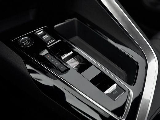 Peugeot 3008 Hybrid 225 GT Automaat | Schuif, kanteldak | Adeptieve cruise control | Standkachel | Parkeersens... ActivLease financial lease