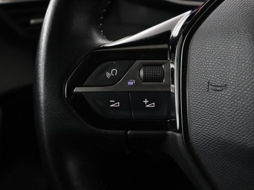 Peugeot e-2008 EV Allure 50 kWh | SOH 91% | 3 Fase | Half leder | Carplay | Camera | Full LED | Navigatie | Clim... ActivLease financial lease