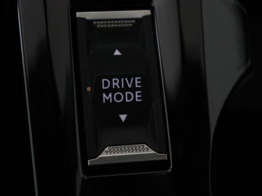 Peugeot e-2008 EV Allure 50 kWh | SOH 91% | 3 Fase | Half leder | Carplay | Camera | Full LED | Navigatie | Clim... ActivLease financial lease