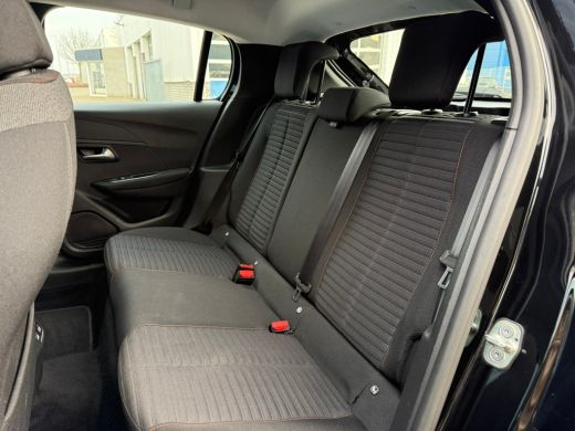 Peugeot e-208 EV Active 50 kWh Cruise control | Airco | Keyless start | Apple Carplay/ Android auto ActivLease financial lease