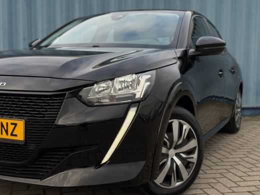 Peugeot e-208 EV Active 50 kWh Cruise control | Airco | Keyless start | Apple Carplay/ Android auto ActivLease financial lease