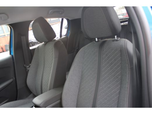 Peugeot e-208 EV Style 50 kWh | 11 kW lader | Armsteun voor | Bestuurdersstoel in hoogte verstelbaar ActivLease financial lease