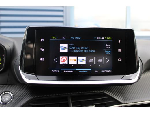 Peugeot e-208 EV Style 50 kWh | 11 kW lader | Armsteun voor | Bestuurdersstoel in hoogte verstelbaar ActivLease financial lease