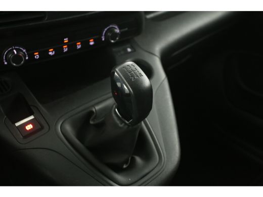 Peugeot Partner 1.5 BlueHDI | Airco | Cruise | Trekhaak | Carplay | Navigatie ActivLease financial lease