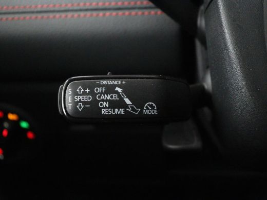 Seat Arona 1.0 TSI FR Intens Plus | Stoelverwarming | Leder/Alcantara | Adaptive cruise | Camera | Virtual C... ActivLease financial lease