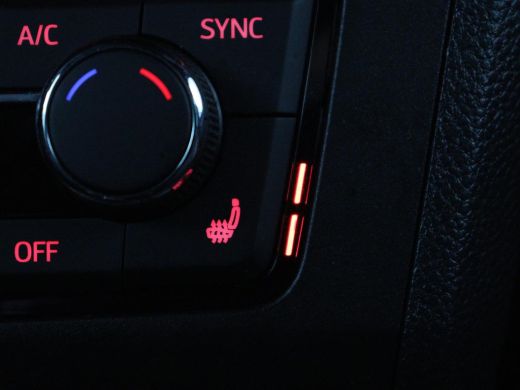 Seat Arona 1.0 TSI FR Intens Plus | Stoelverwarming | Leder/Alcantara | Adaptive cruise | Camera | Virtual C... ActivLease financial lease