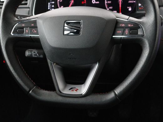 Seat Arona 1.0 TSI FR Intens Plus | Stoelverwarming | Leder/Alcantara | Adaptive cruise | Camera | Virtual C... ActivLease financial lease