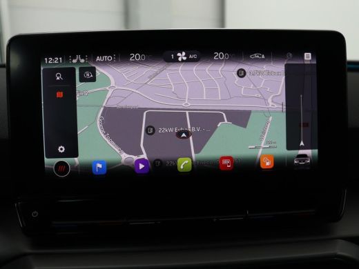 Seat Leon 1.5 eTSI FR Launch Edition | Stoelverwarming | Adaptive cruise | Carplay | Camera | Beats Pack | ... ActivLease financial lease