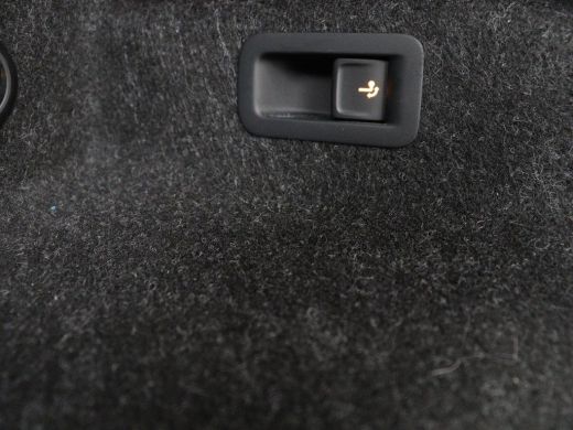 Skoda Enyaq iV 60 | Trekhaak | Carplay | Camera | Half leder | Navigatie | Parkeerhulp | Sfeerverlichting | Crui... ActivLease financial lease