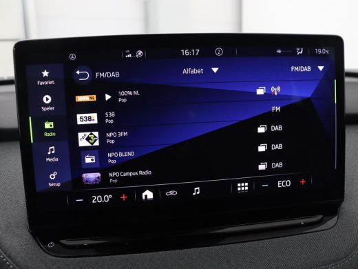 Skoda Enyaq iV 60 | Trekhaak | Carplay | Camera | Half leder | Navigatie | Parkeerhulp | Sfeerverlichting | Crui... ActivLease financial lease