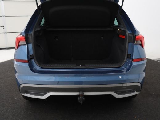 Skoda Kamiq 1.0 TSI Sport | Trekhaak | Sportstoelen | Carplay | Climate control | Parkeerhulp | Cruise contro... ActivLease financial lease