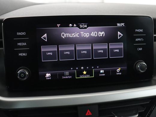 Skoda Kamiq 1.0 TSI Sport | Trekhaak | Sportstoelen | Carplay | Climate control | Parkeerhulp | Cruise contro... ActivLease financial lease