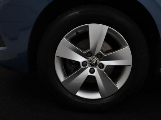 Skoda Kamiq 1.0 TSI Sport | Trekhaak | Sportstoelen | Carplay | Climate control | Parkeerhulp | Cruise contro... ActivLease financial lease