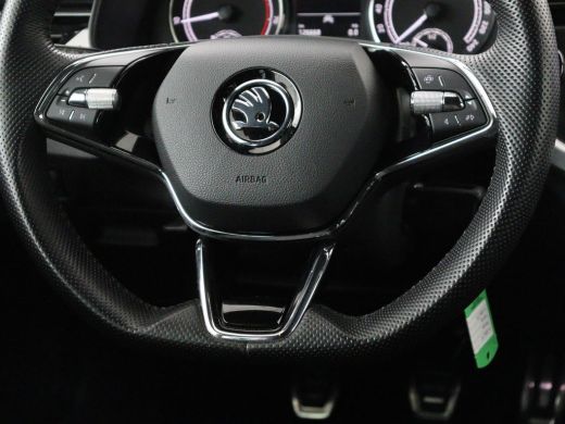 Skoda Kamiq 1.0 TSI Sport | Trekhaak | Sportstoelen | Carplay | Climate control | Parkeerhulp | Cruise contro... ActivLease financial lease