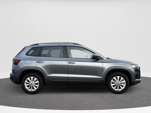 Skoda Karoq 1.5 TSI ACT 150pk | Led | Navi | A-Camera | Winter Pakket | Automaat | ActivLease financial lease