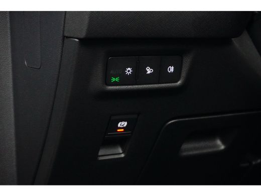 Skoda Kodiaq 1.5 TSI 150 pk 7-DSG. 7 Pers. | Wegklapbare Trekhaak | Geheugen stoel | Achteruitrijcamera | ActivLease financial lease