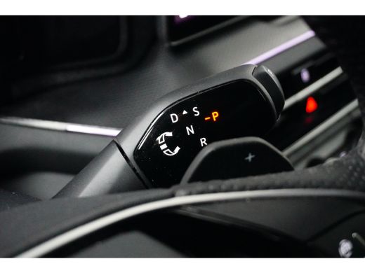 Skoda Kodiaq 1.5 TSI 150 pk 7-DSG. 7 Pers. | Wegklapbare Trekhaak | Geheugen stoel | Achteruitrijcamera | ActivLease financial lease