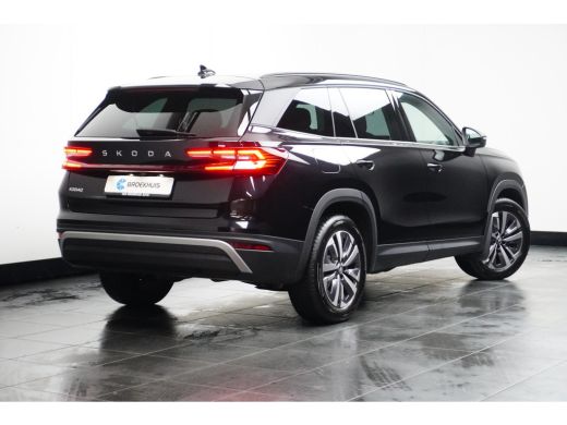 Skoda Kodiaq 1.5 TSI 150 pk 7-DSG. 7 Pers. | Wegklapbare Trekhaak | Geheugen stoel | Achteruitrijcamera | ActivLease financial lease