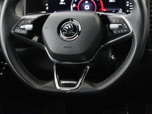 Skoda Kodiaq 1.5 TSI Sportline | Panoramadak | Stoelverwarming | Leder/Alcantara | Camera | Carplay | Sfeerver... ActivLease financial lease