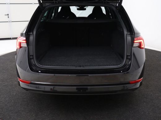 Skoda Octavia 1.4 TSI iV PHEV Sportline | Head-Up | Adaptive Cruise | Carplay | Stoelverwarming | Side Assist |... ActivLease financial lease