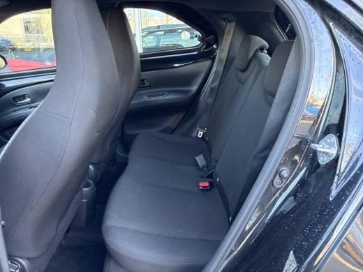 Toyota Aygo 1.0 VVT-i MT Play **ADAPTIEF CRUISE CONTROL/ PARKEERCAMERA/ AIRCO** ActivLease financial lease