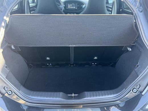 Toyota Aygo 1.0 VVT-i MT Play | Carplay | Airconditioning | Parkeercamera | Adaptive cruise control | ActivLease financial lease