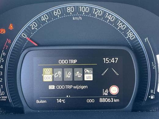 Toyota Aygo 1.0 VVT-i MT Play | Carplay | Airconditioning | Parkeercamera | Adaptive cruise control | ActivLease financial lease