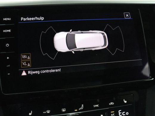 Volkswagen Arteon 1.4 TSI eHybrid R-Line | Panoramadak | Stoelverwarming | LED Plus | Sfeerverlichting | Carplay | ... ActivLease financial lease