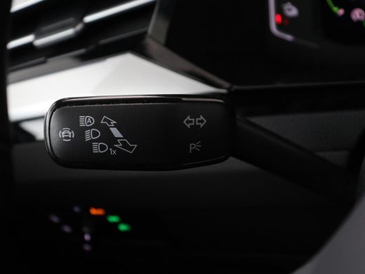 Volkswagen Arteon 1.4 TSI eHybrid R-Line | Panoramadak | Stoelverwarming | LED Plus | Sfeerverlichting | Carplay | ... ActivLease financial lease
