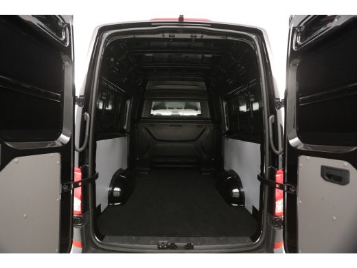 Volkswagen Crafter 2.0 TDI DSG HIGHLINE EXCLUSIVE L3H3 | DC | FACELIFT MODEL | BPM VRIJ | Virtual | 2xSchuifdeur | 3... ActivLease financial lease