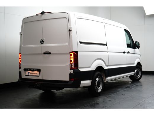 Volkswagen Crafter 2.0 TDI 140PK Automaat 3500 L3H2 |App Connect | Camera | Cruise | Laadruimte betimmering | Achter... ActivLease financial lease