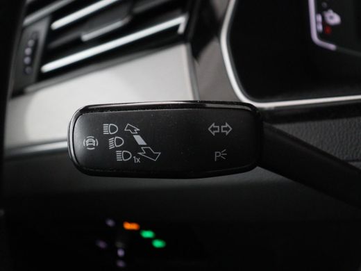 Volkswagen Passat 1.4 TSI PHEV GTE | Trekhaak | Adaptive cruise | Camera | Matrix LED | Keyless | Carplay | Navigat... ActivLease financial lease