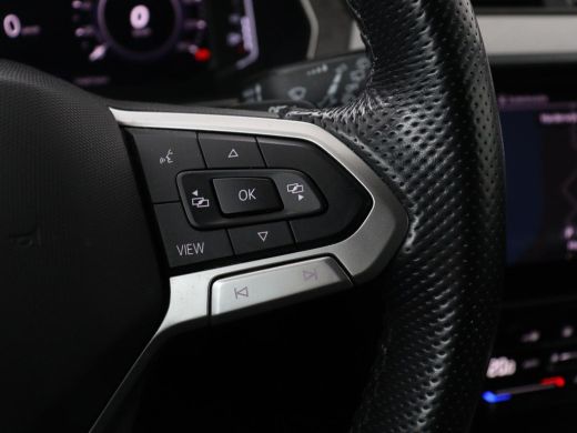 Volkswagen Passat 1.4 TSI PHEV GTE | Trekhaak | Adaptive cruise | Camera | Matrix LED | Keyless | Carplay | Navigat... ActivLease financial lease