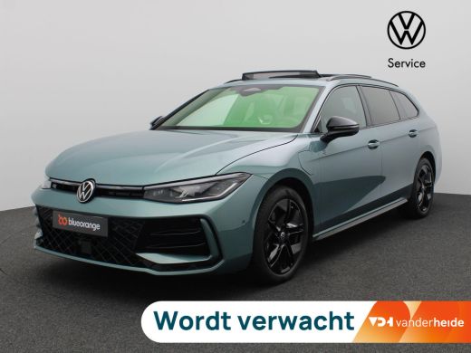 Volkswagen Passat Variant 1.5 eHybrid R-Line Edition 272PK DSG Leder, Black Style, Pano-Schuifdak, Trekhaak, Memory...