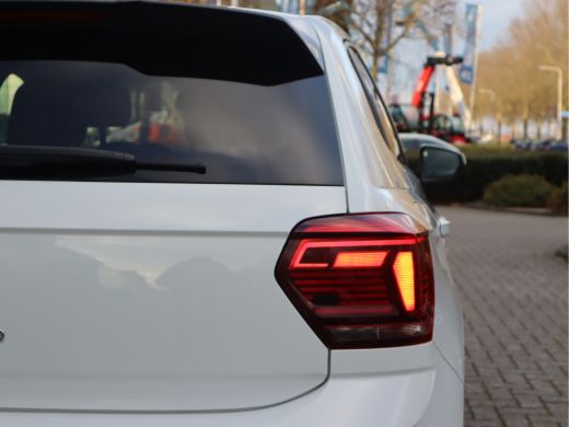 Volkswagen Polo 1.0 TSI Highline Business R Line Navi/Cruise/Pdc/ Carplay BTW auto ActivLease financial lease