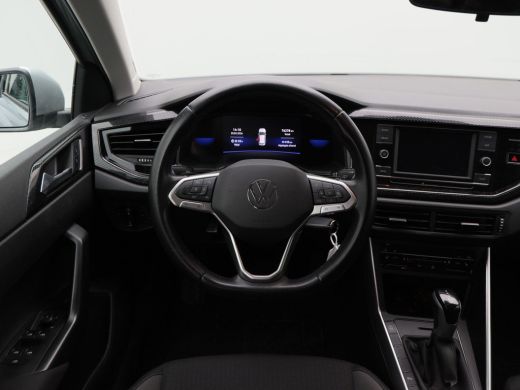 Volkswagen Polo 1.0 TSi Life Automaat | Adaptive Cruise | Virtual Cockpit | Stoelverwarming | 15 Inch | 76.278 Km ActivLease financial lease