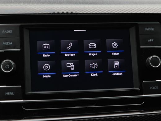 Volkswagen Polo 1.0 TSi Life Automaat | Adaptive Cruise | Virtual Cockpit | Stoelverwarming | 15 Inch | 76.278 Km ActivLease financial lease