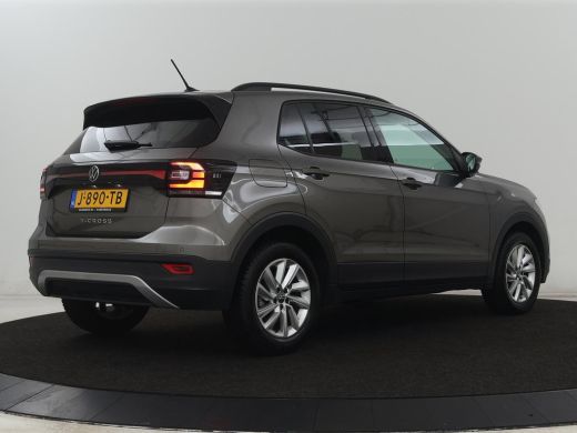 Volkswagen T-Cross 1.0 TSI Life Business | Carplay | Full LED | Keyless | Adaptive cruise | Navigatie | Parkeerhulp ... ActivLease financial lease