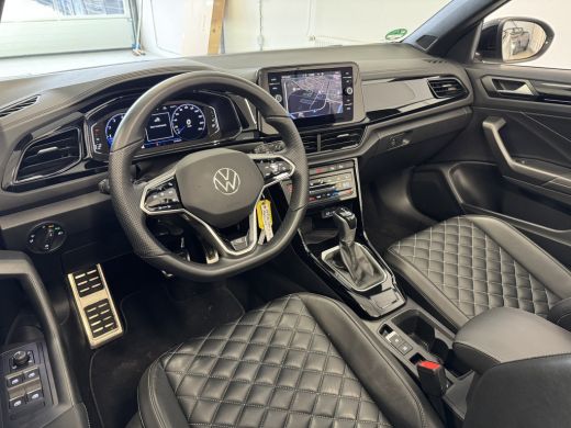 Volkswagen T-Roc 1.5 TSI 150PK R-LINE SPORT LEDER/NAVI/CAMERA ActivLease financial lease