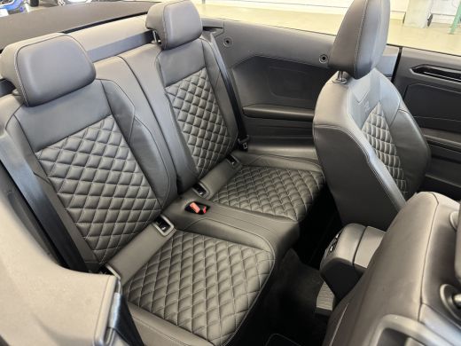 Volkswagen T-Roc 1.5 TSI 150PK R-LINE SPORT LEDER/NAVI/CAMERA ActivLease financial lease