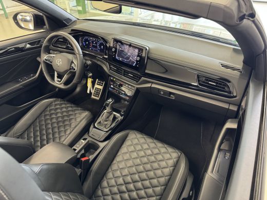 Volkswagen T-Roc 1.5 TSI 150PK R-LINE SPORT LEDER/NAVI/CAMERA ActivLease financial lease