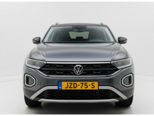 Volkswagen T-Roc TSI 115PK LIFE GOAL EDITION NAVI/CARPLAY/STOELVERWARMING/ FABRIEKSGARANTIE ActivLease financial lease