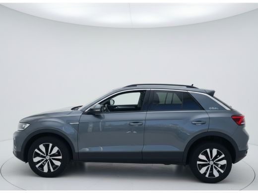 Volkswagen T-Roc TSI 115PK LIFE GOAL EDITION NAVI/CARPLAY/STOELVERWARMING/ FABRIEKSGARANTIE ActivLease financial lease