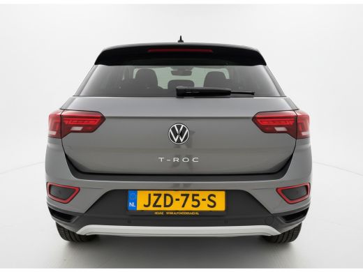Volkswagen T-Roc TSI 115PK LIFE GOAL EDITION NAVI/CARPLAY/STOELVERWARMING/ FABRIEKSGARANTIE ActivLease financial lease
