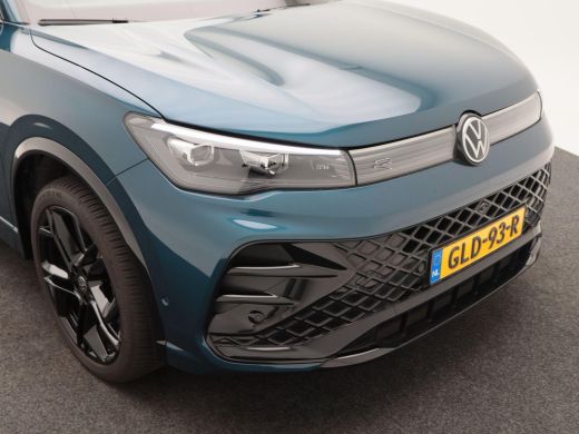 Volkswagen Tiguan 1.5 eHybrid 204 Pk Automaat R-Line Business | Trekhaak | Camera | Full LED | Stoel Verwarming/Koe... ActivLease financial lease